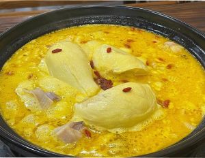 榴莲鸡汤的做法_去油去腻滋补好汤