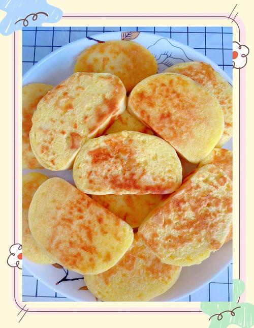 炸馒头片的做法_冷藏馒头炸出酥脆片,外酥里嫩不油腻! 炸馒头片的做法_冷藏馒头炸出酥脆片,外酥里嫩不油腻!