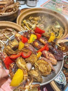 海南陵水特色美食_陵水酸粉黎族小吃海鲜，地道风味体验！