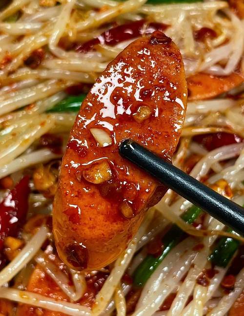豆芽菜里面塞火腿肉叫什么_家常宫廷菜，简单美味！