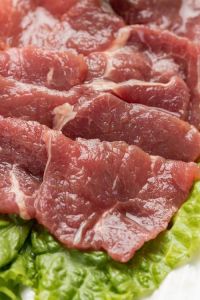 市面上的牛柳是什么肉_鲜嫩牛柳，营养美味需细选