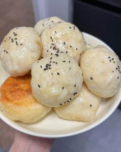 生肉包的肉是不是生的_生肉包，蒸出鲜嫩多汁好滋味！