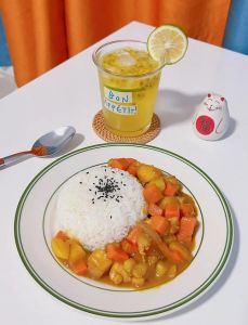 家常咖喱饭的做法_鸡肉土豆胡萝卜做法