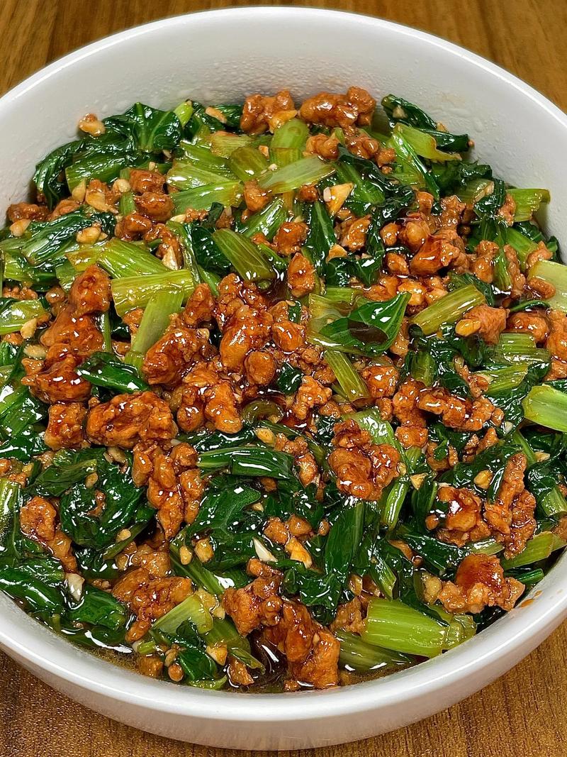 油菜吃法做法大全集_油菜多做法，清炒汤品皆宜