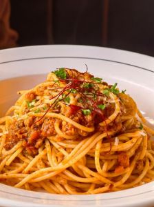 肉酱意面的做法_家常肉酱意面，酱浓面筋道！