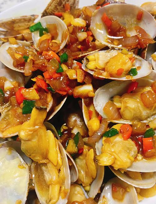 东北辣炒花蛤的做法_辣炒花蛤，鲜美下饭！