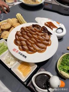 开封烤鸭起源于哪里_千年技艺源头 复兴北宋名菜