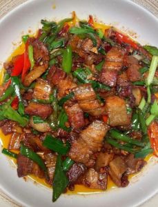 回锅肉是四川菜吗_四川美味，团圆象征