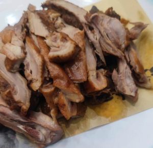 猪舌压多少分钟_高压锅快煮猪舌，去腥入味做法分享