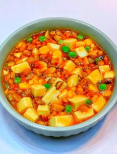 家庭版自制豆腐做法_内酯点豆腐更嫩滑，自制方法比例关键