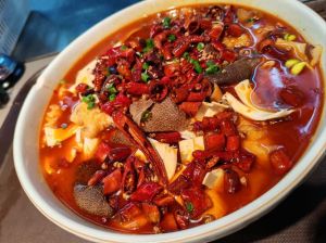做毛血旺需要的食材_毛血旺要嫩滑，麻辣配菜自选