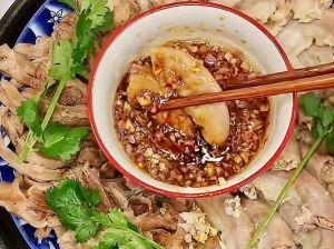 糙汉的氽肉日常：从食材到做法的真实分享