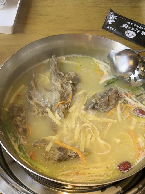 猪头骨汤的做法大全_经典配+时令料，美味营养！