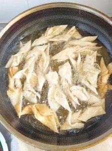 炸麻叶做法大全家常_家的味道，年的记忆