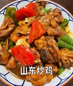 临沂炒鸡家常做法_香而不腻，火候与香料的关键