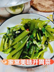 拌芥菜丝咸菜家常做法_舅公晒腌芥菜丝，爽口美味秘诀！