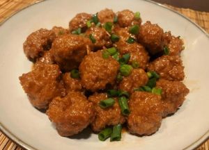 炖丸子家常做法_家常炖丸子，暖心暖胃，团圆美味！