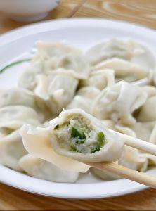 纯鲅鱼馅饺子的做法_鲅鱼馅饺子，鲜嫩可口，家常美味！