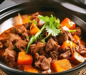 红焖羊肉的做法大全_香料配出层次香