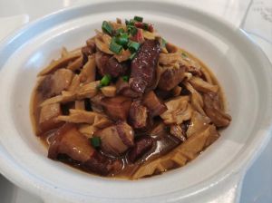 笋炖咸肉的做法大全_春笋鲜咸肉香，地道上海味