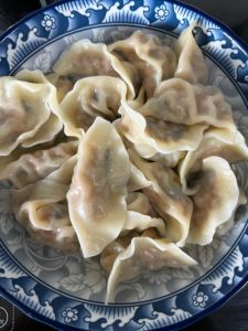 猪肉萝卜饺子馅做法_暖心团聚，猪肉萝卜馅做法