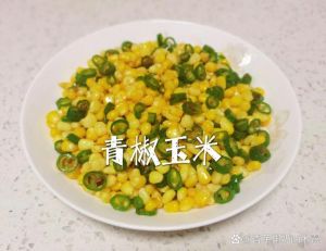 炒青椒焯水的正确方法_焯水青椒1-2分钟，脆嫩又保色！