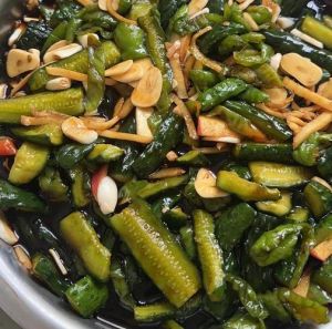 咸食怎么做_炸萝卜面粉香，摊咸食多样美味