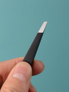 用镊子拔毛会变细吗_拔毛后毛发会变细吗？
