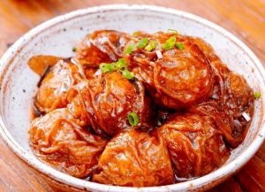 油面筋塞肉搭配什么菜好_上海油面筋塞肉，年夜饭团圆美味