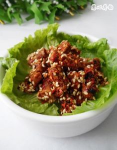 素羊肉干的家常做法_在家做素羊肉干，香菇柄调味，做法简单
