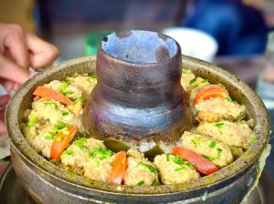 高县土火锅的做法_泥巴锅底暖冬香，实惠过冬好选择