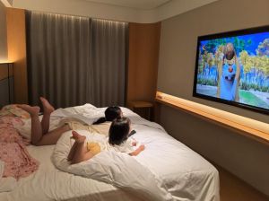 情侣酒店中的“自己录制砰砰砰”体验：创意互动与趣味玩法分享