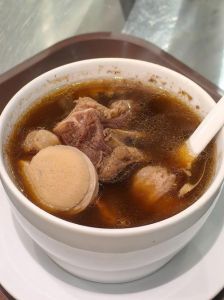闽南正宗牛肉汤做法_清炖羹牛杂汤做法全解析