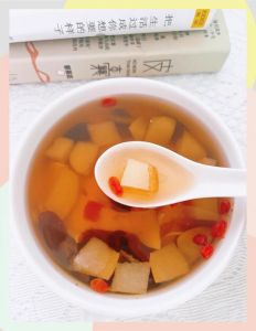 雪梨煮水止咳化痰的正确方法_润肺止咳选对方