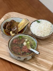 泉州三层肉羹的做法_肥瘦猪肉羹，香嫩下饭！