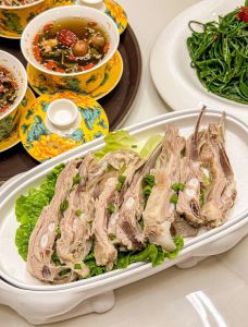 宁夏手抓羊肉家常做法_千年美味，豪放西北风！