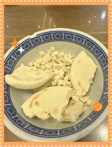 西安羊肉泡馍做法_地道风味，汤鲜馍香