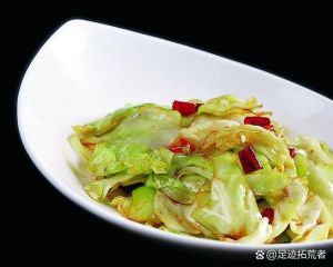 多心菜炒之前要焯水吗_儿菜炒前要不要焯水？营养口感看这里！