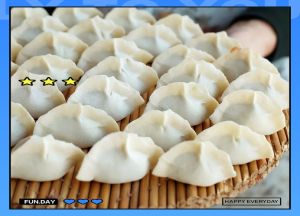 莲藕木耳大葱能一起包饺子吗_莲藕木耳大葱饺子，美味营养，做法简单！