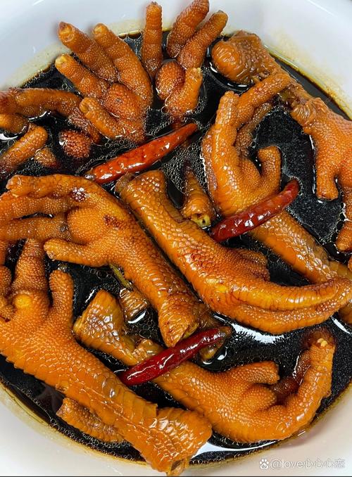 鸡爪在开水里煮10分钟能熟吗_煮鸡爪10分熟透，20分更软烂，高压锅快至8-10分