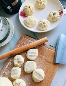 肉皮包子的做法大全家常_Q弹汤汁丰盈做法
