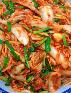 拌辣白菜的做法大全_韩国美食，泡菜新吃法！