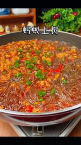 肉末粉条最简单的做法_红烧肉末红薯粉条