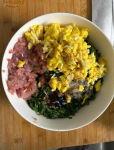 三鲜肉饺子馅的做法大全_三鲜肉饺皮薄馅大，香油葱花香满口！