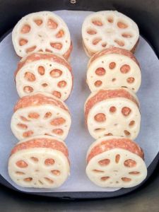 藕盒做法大全家常_金黄酥脆炸藕盒，外酥里嫩家乡味