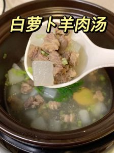 白汤水盆羊肉做法_水盆羊肉飘香暖冬，白醋姜去膻汤清亮