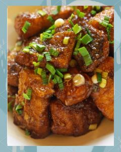 家常熏鱼最简单做法_料酒姜葱腌煎熏鱼，外酥里嫩咸甜口