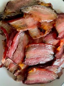 河南信阳腊肉的做法_四步秘制家乡味，传承春节情