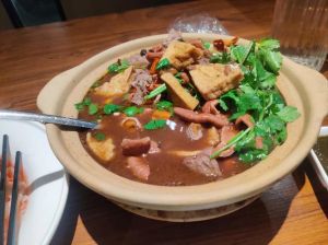 炖吊子的做法大全家常_老北京炖吊子，汤鲜肉烂，暖心暖胃！