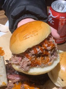 吉野家汉堡肉里面有没有猪肉_鲜嫩多汁，营养均衡！